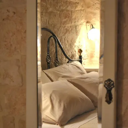 Oli Casa 3*